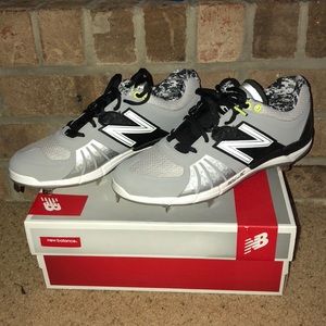 New Balance Baseball Cleats